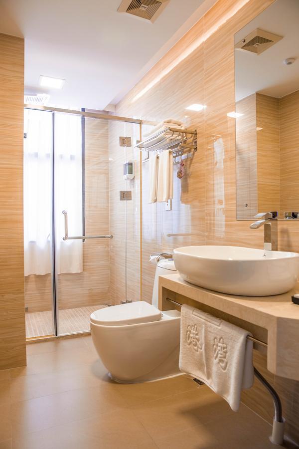 The Harbour Hotel Guangzhou Bagian luar foto
