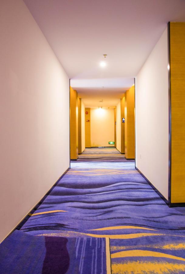 The Harbour Hotel Guangzhou Bagian luar foto